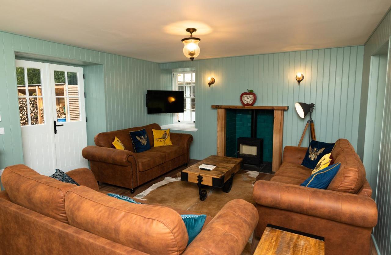 Netherdale House & The Coach House Turriff Bagian luar foto